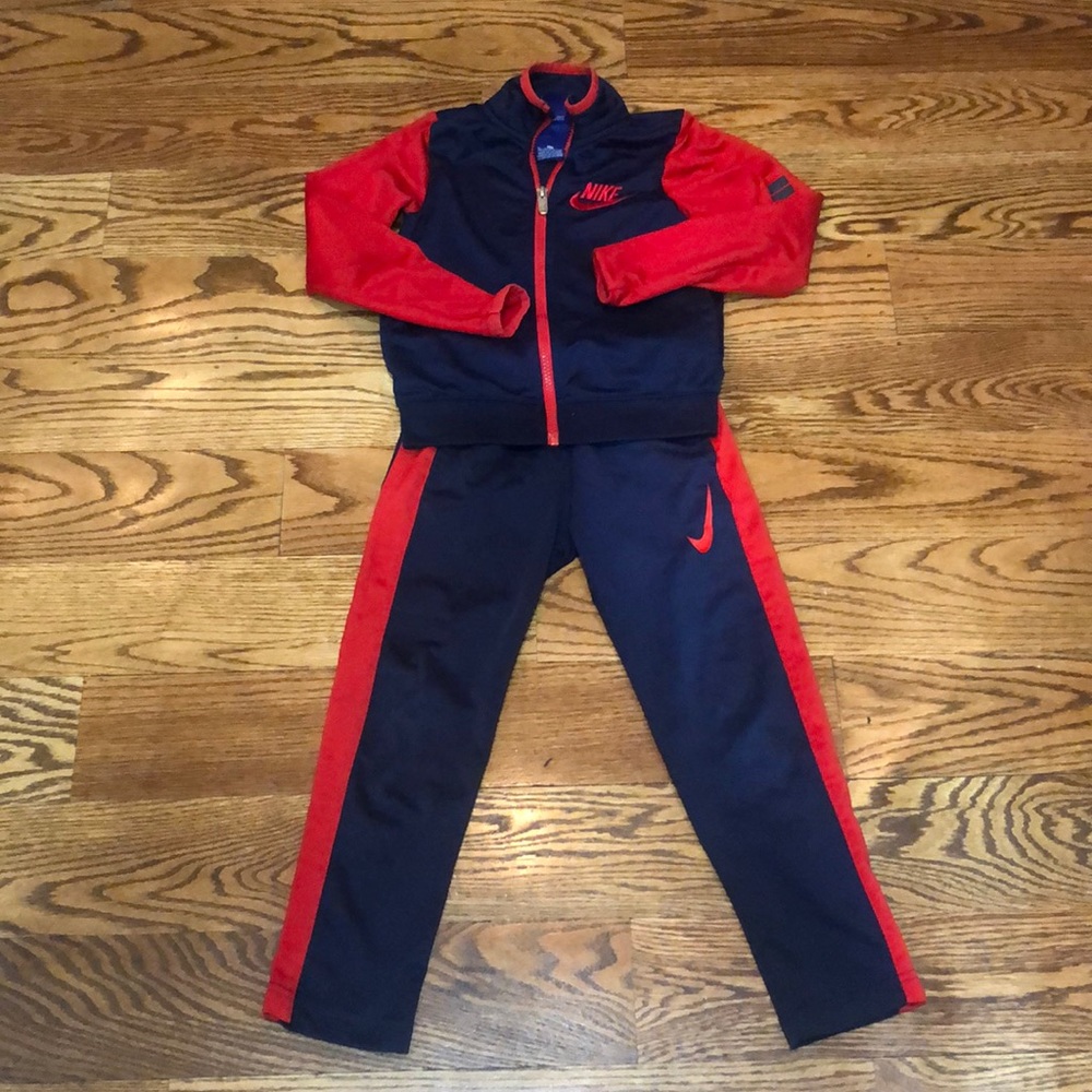Nike track suit